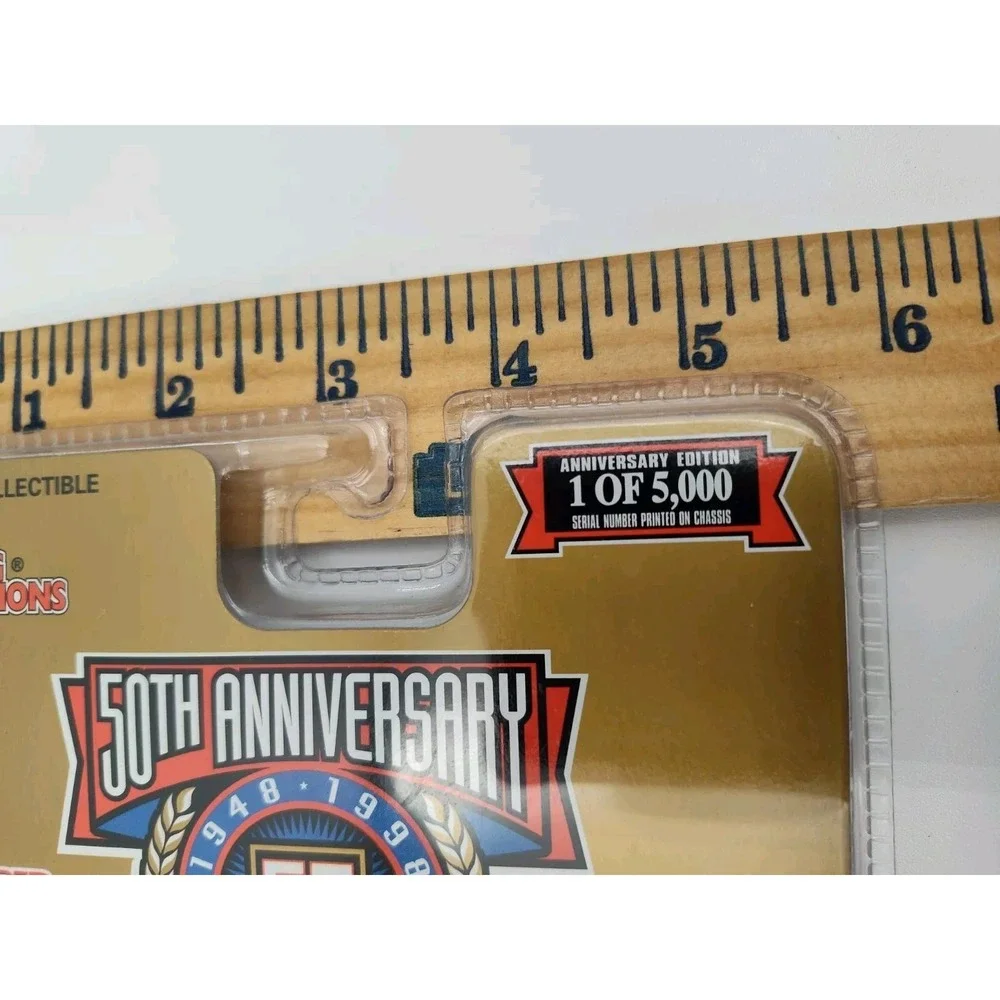 Racing Champions 1998‎ NASCAR Gold Re/Max VERY UNCOMMON SEE B11.1Gu327